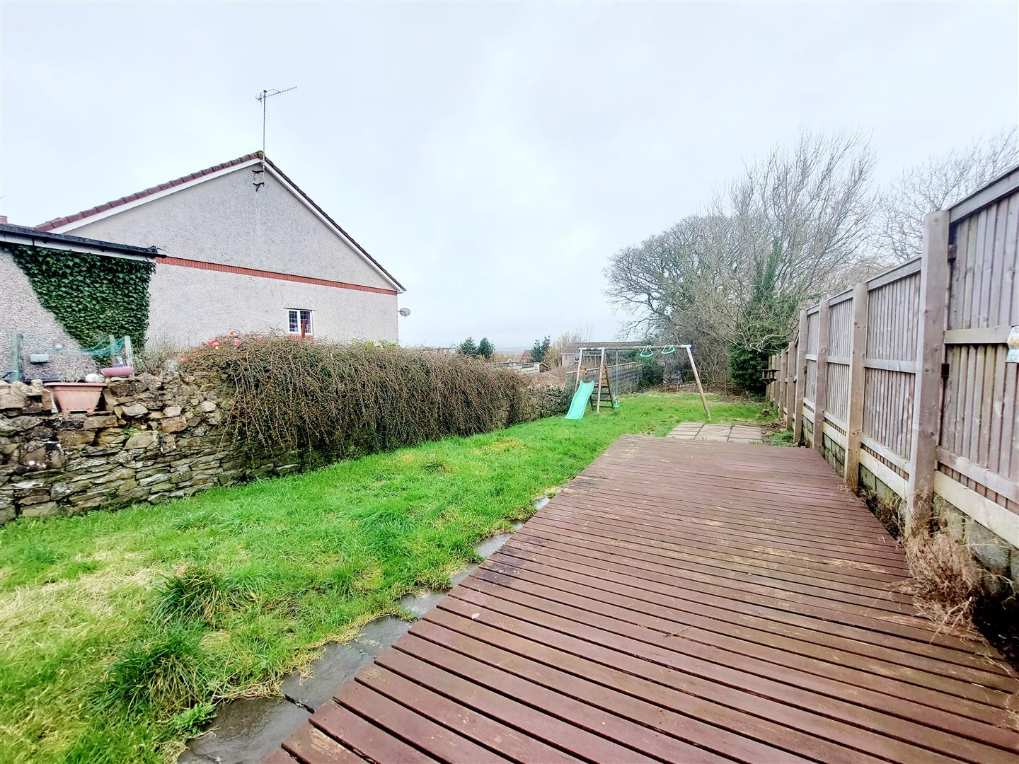 Victoria Road, Waunarlwydd, Swansea, SA5 4TB